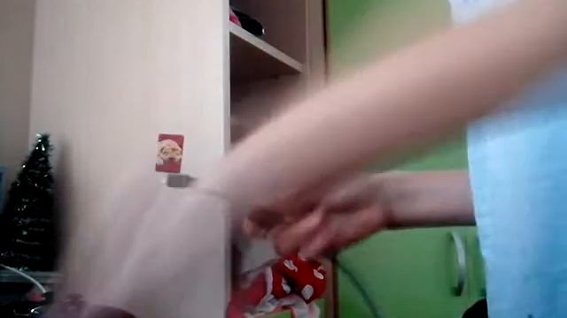 Как зарядить телефон с помощью колонки смотреть онлайн