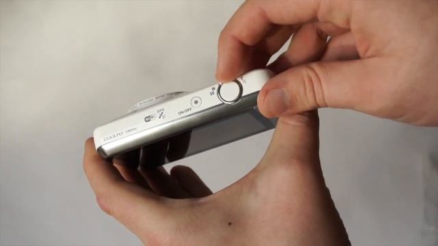 Unboxing: Nikon Coolpix S800c Android Camera (english)