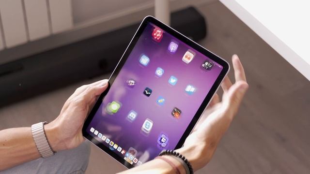 ? iPad Air 2020, unboxing y primeras impresiones смотреть онлайн