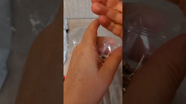 Большая распаковка с Али Экспресс от 11.04.Швензы,подвески,бабочки,ромашки. смотреть онлайн