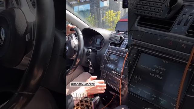 Разворот "ласточкин хвост". Что это за разворот и как выполняется? #наукавождения #моряхинсергей смотреть онлайн