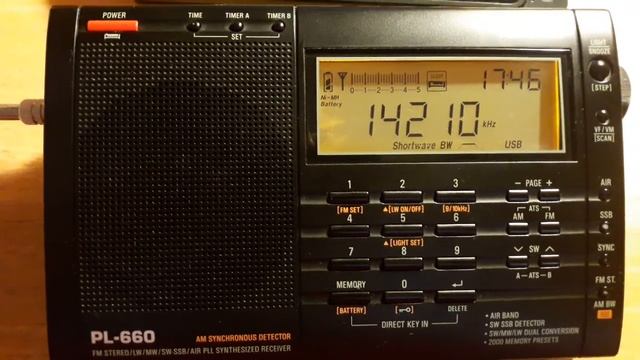 Tecsun PL-880 vs Tecsun PL-660, помеха рядом. смотреть онлайн