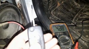 Audi A4 B6. Перестаёт работать вся электрика водительской двери.