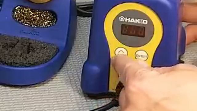 Reset the Hakko FX-888D смотреть онлайн