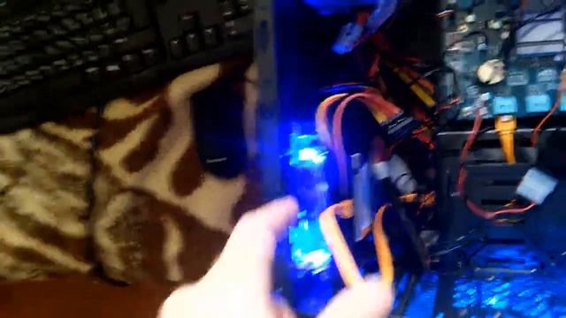 Сравнительний тест "обезбашенных)" кулеров noctua NH-D14 и Prolimatech Armageddon часть 1 смотреть онлайн