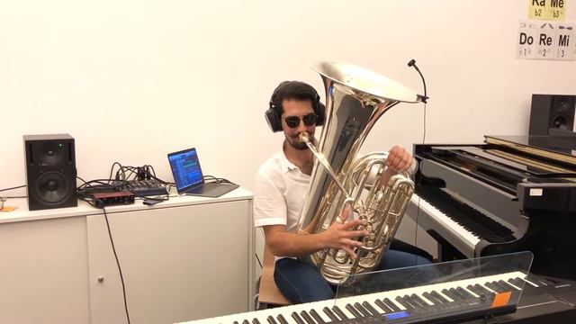 TICO TICO no FUBÁ run into RUSSIAN BASS смотреть онлайн