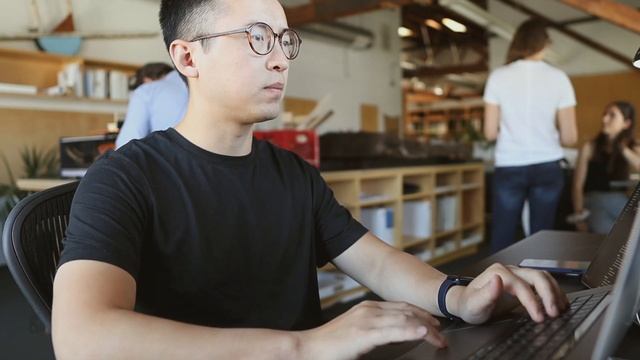 A Day in the Life of an architectural designer in California смотреть онлайн
