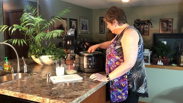 Cooking with Shona - Ninja Foodi Apple Cinnamon Oatmeal смотреть онлайн