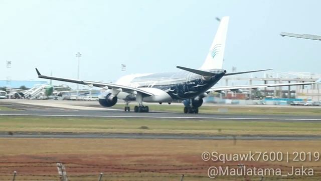 Spotting A330 Landing At Banjarmasin From Madinah.