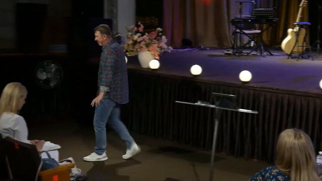 "Простота во Христе" - проповедует Максим Ларцин, г.Винница смотреть онлайн