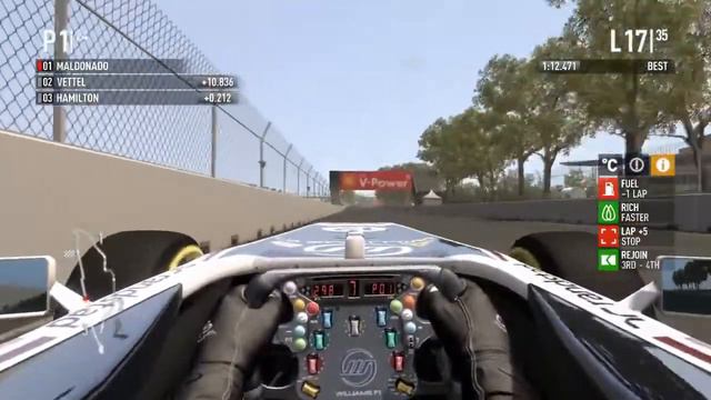 F1 2011 Montreal 50% Race no assists смотреть онлайн