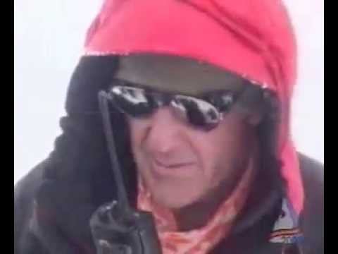 Человек, Автомобиль и Гора смотреть онлайн