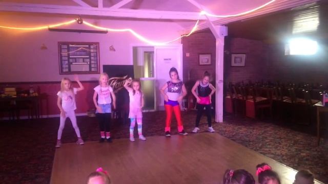 FUNSTAR ACADEMY FAME WORKSHOP смотреть онлайн