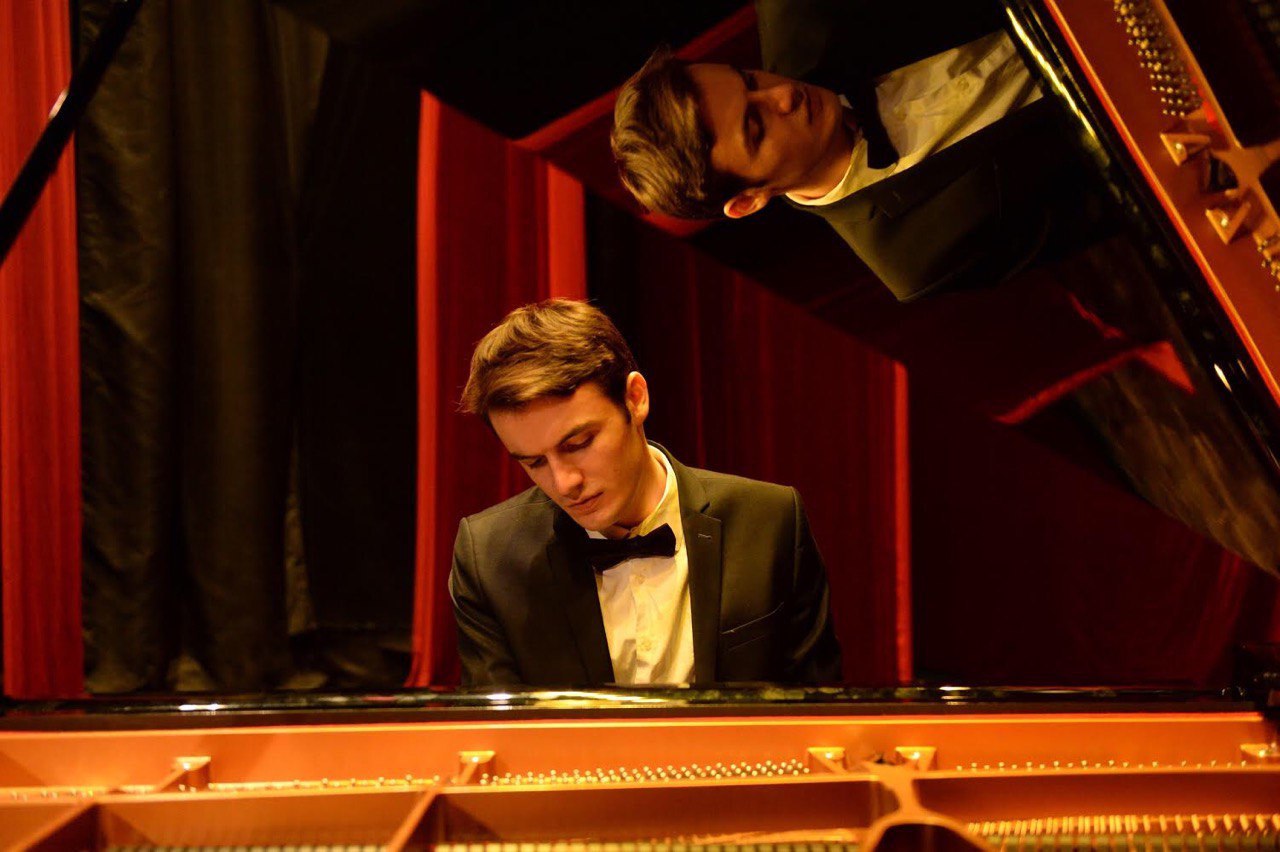 César Franck: Prélude, Choral, et Fugue. (Elsie Varando) смотреть онлайн