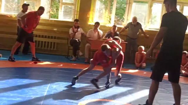 борьба в Нижнекамске школа 32 смотреть онлайн