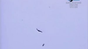 Видео - самолет упал на дом