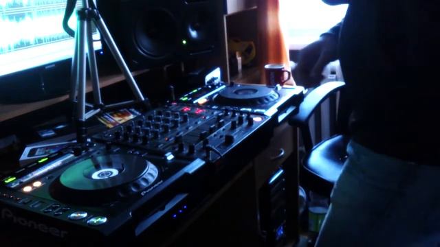 Trancy Big Room mini Session Mix by LDK смотреть онлайн