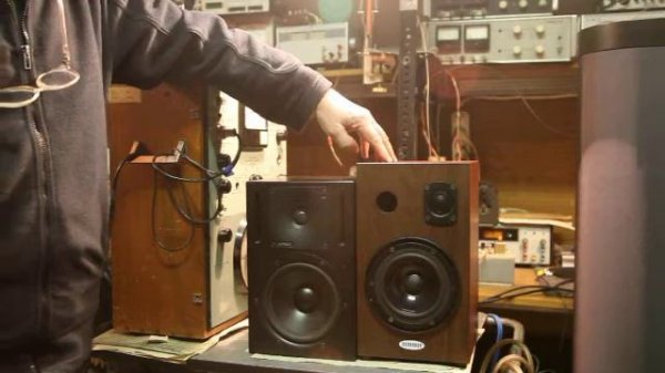 Valentin Kostin about Studio Monitor Valankon (MC-01)