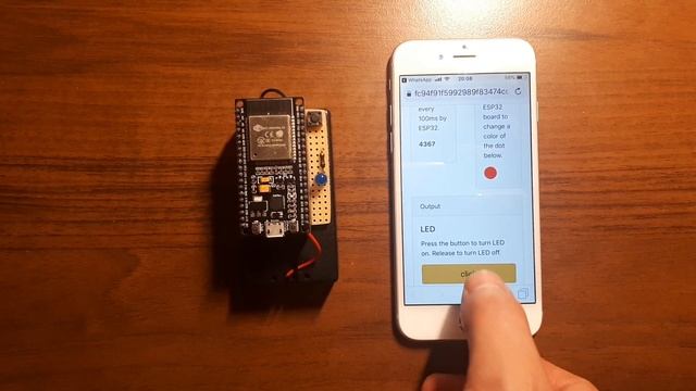 ESP32 webserver example смотреть онлайн