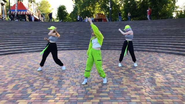 [ K-POP IN PUBLIC | ONE TAKE ] APOKI (아뽀키) - GET IT OUT | Dance Cover by STUDIO LIGHT from RUSSIA смотреть онлайн
