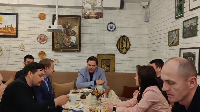 Спартанский завтрак 30.03.2021. Максим Маньков. Как построить команду в бизнесе? смотреть онлайн