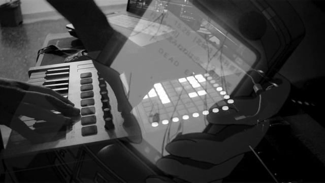 Vngls-I Messed Up (Ableton live jam, Minilab mk2, LaunchPad mini) смотреть онлайн