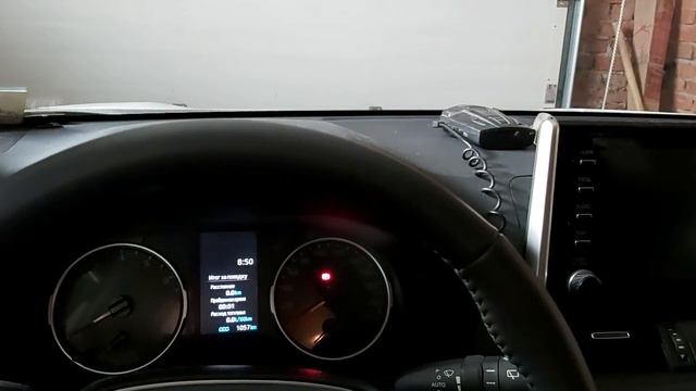 Функция "проводы домой" на Toyota RAV4 2020г. Видео от владельца смотреть онлайн