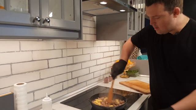 МЯСО В ГОРШОЧКЕ! ЖАРКОЕ ПО ДОМАШНЕМУ! смотреть онлайн