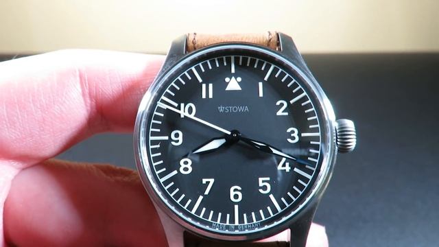 STOWA Klassik Flieger 40 Pilot Watch Review Classic Piece of History смотреть онлайн