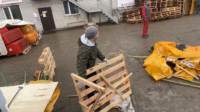 Встречаем груз из Китая для Продажи на МаркетПлейсах Ozon WildBerries - Апрель 2022 смотреть онлайн