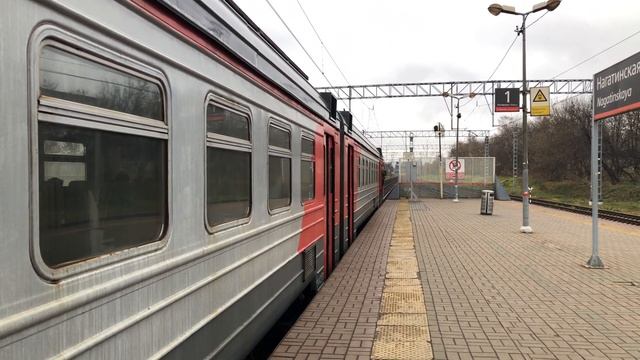 ЭД4М-0320 На станции Нагатинская смотреть онлайн