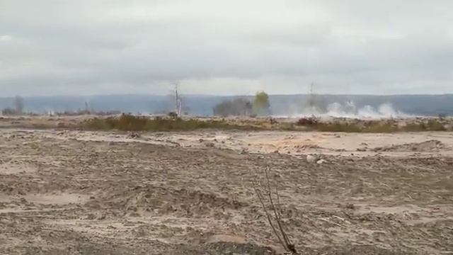 Критичное состояние породного отвала возле поселка Апанас. Новокузнецк смотреть онлайн