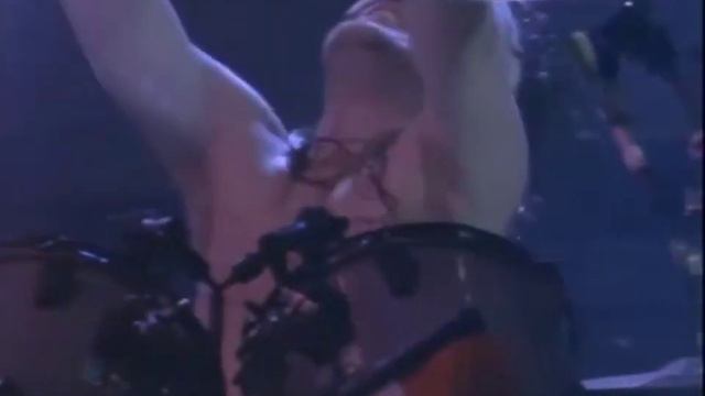 Kirk Hammett played THIS solo in WRONG key! смотреть онлайн