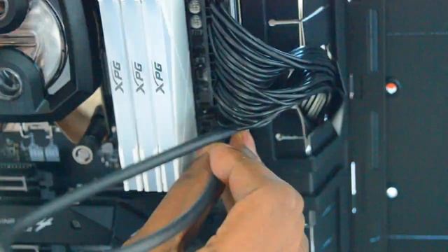 The Ultimate AMD Gaming PC Build 2021! AMD Threadripper 3960x & MSI RTX 3090 Gaming X Trio смотреть онлайн