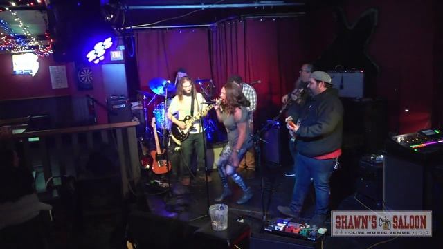 Before He Cheats - Carrie Underwood - Raquel Fé смотреть онлайн