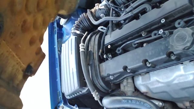 Упрощенное снятие накладки "плиты" клапанной крышки двигателя а/м Lacetti. смотреть онлайн