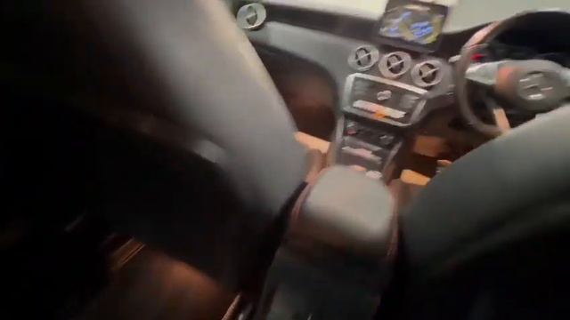 2017 67 MERCEDES-BENZ A-CLASS 1.5 A 180 D AMG LINE AUTTO 107 BHP FULL MERCEDES MAIN HISTORY! смотреть онлайн