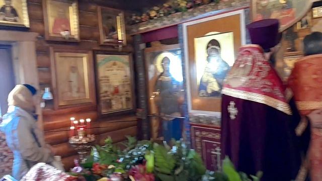 В Фомину Неделю. Сегодня на нашем Приходе двойной праздник! смотреть онлайн