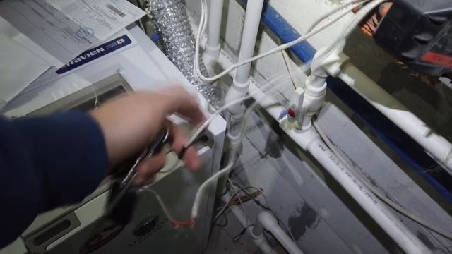 Полная автономия в лесу))) или обзор солнечной станции на 9,6 квт. Приморский Край смотреть онлайн