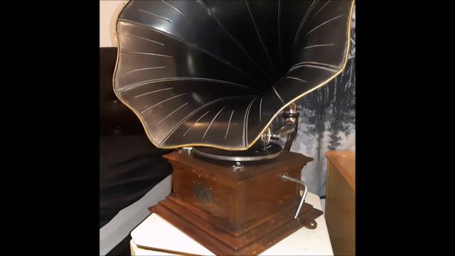 "Prohibition Blues" by Nora Bayes 1920 (Victor III Phonograph) смотреть онлайн