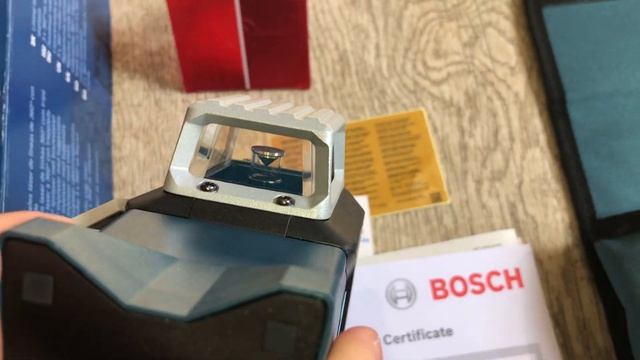 Нивелир лазерный линейный BOSCH GLL 3-80 C со штативом в коробке (360°, 120 м), Артикул: 0601063R01 смотреть онлайн