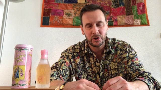 Top 10 Woman's fragrances смотреть онлайн