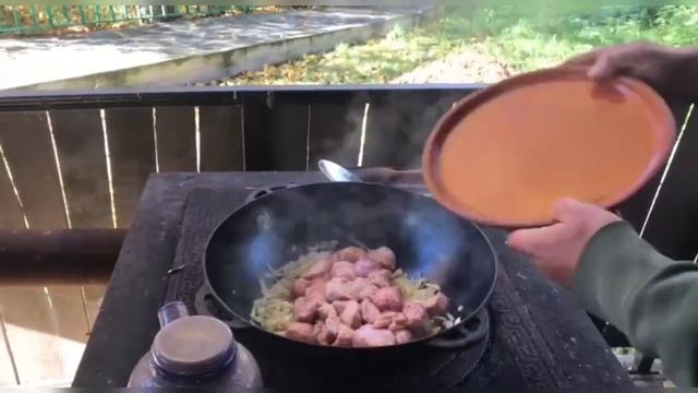 И СНОВА ЯЙЦА (БЫЧЬИ) смотреть онлайн