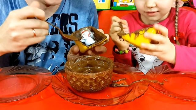 ► КВАДРАТНЫЙ КИНДЕР СЮРПРИЗ! ТАКОЕ РЕАЛЬНО? ◄ Как сделать квадратный киндер своими руками? смотреть онлайн