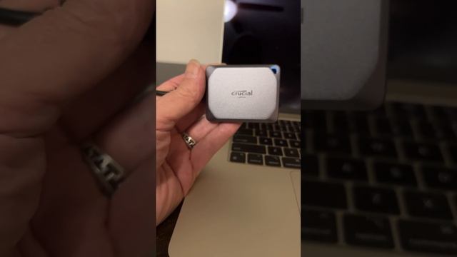 Crucial X9 Pro. #backup #ssd #macbook #windows #shortvideo #shortsvideo #shortsvideo #short #viral смотреть онлайн