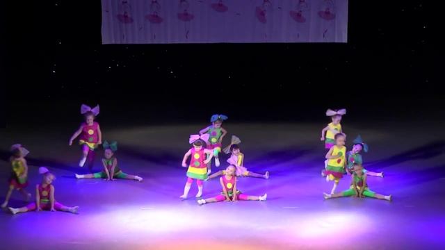 BabyDance - Уфа: Коротышки (старшая группа, филиал Телецентр – педагог Галина Эльвира Рафитовна)