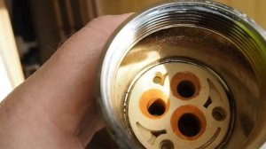 Ремонт кухонного смесителя однорычажного своими руками.