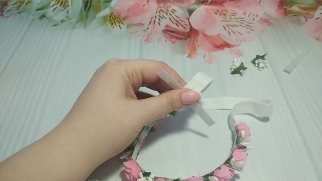 Повязочка из роз и тычинок для самых маленьких , МК Натальи Бойко смотреть онлайн