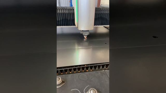 Лазерная резка оцинкованной стали смотреть онлайн