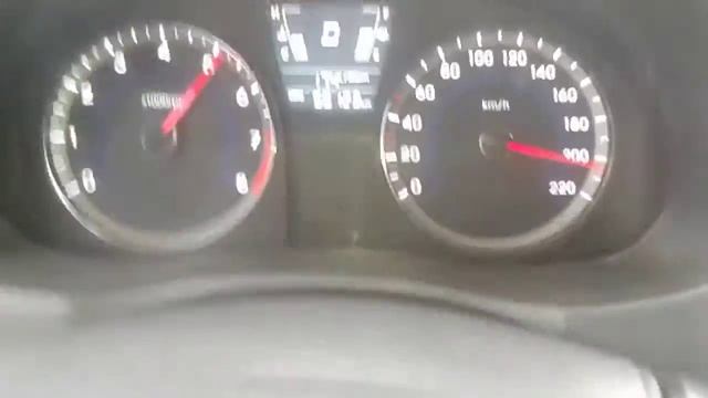 Hyundai Solaris 1.6 AT 209км/ч смотреть онлайн